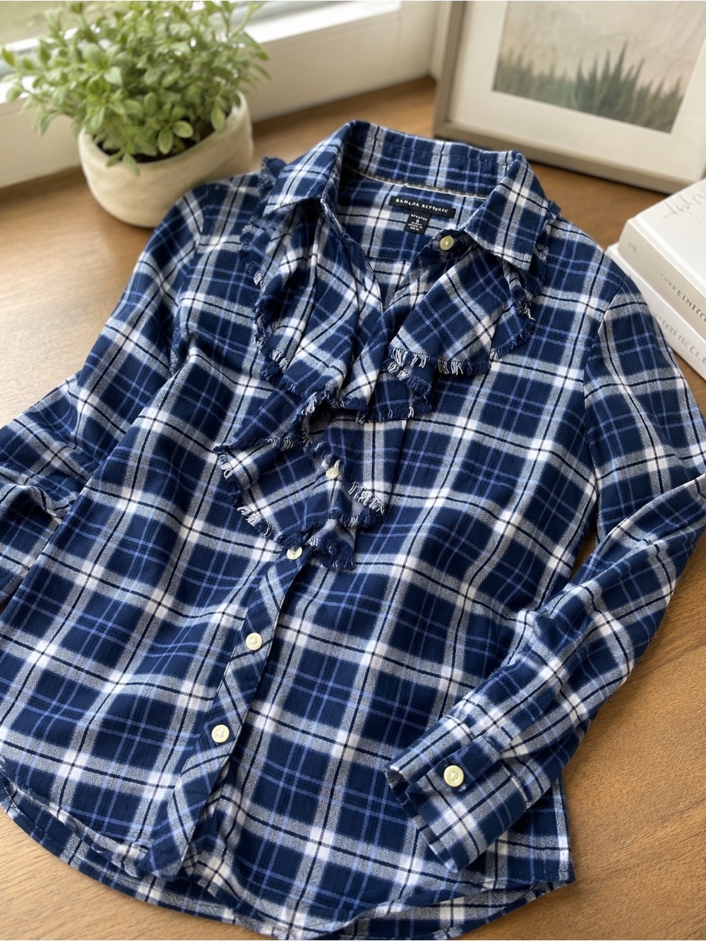 Banana Republic Stretch Plaid Ruffle Button-Down Shirt Size Small